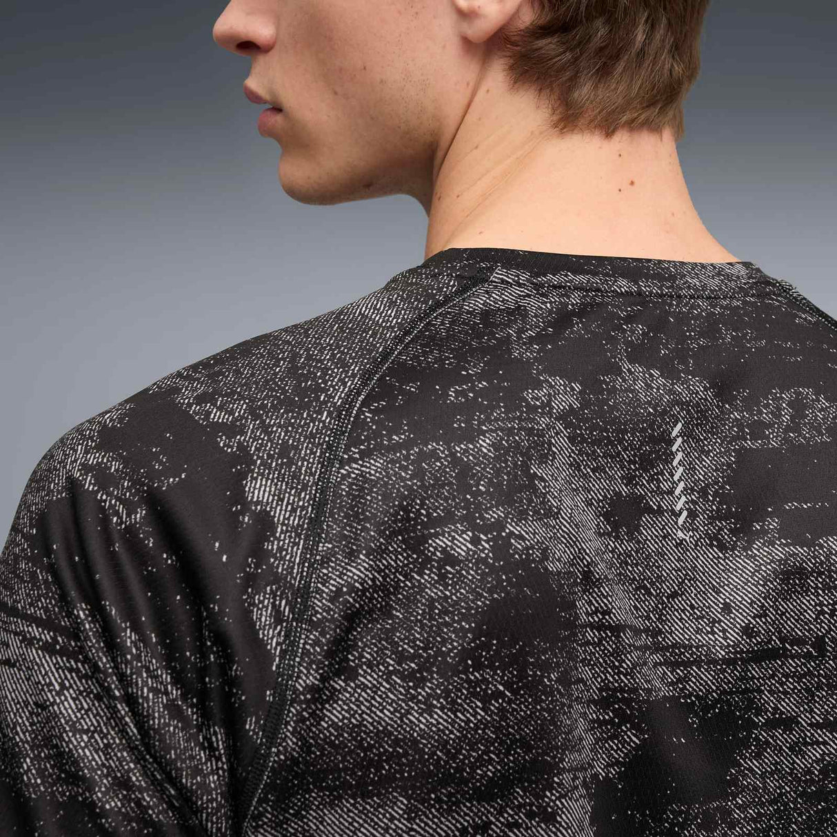 Puma Mens Run Velocity AOP Tee Black