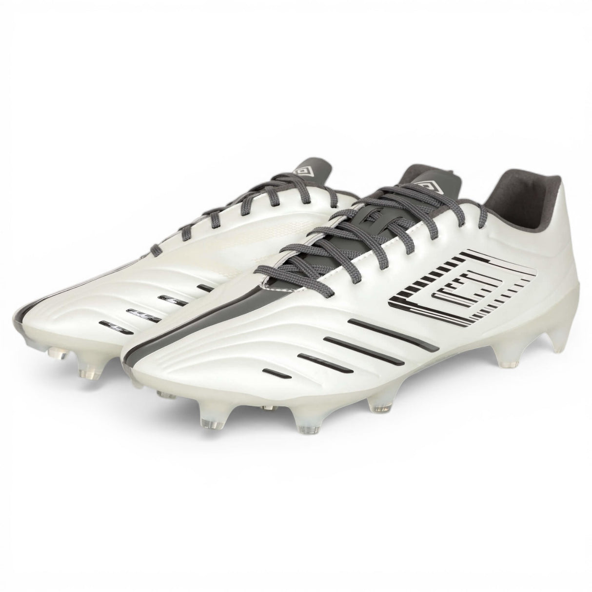 Umbro Tocco VI Pro FG White