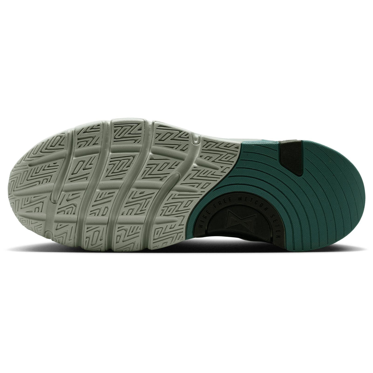 NIKE Free Metcon 7 Mens Silver