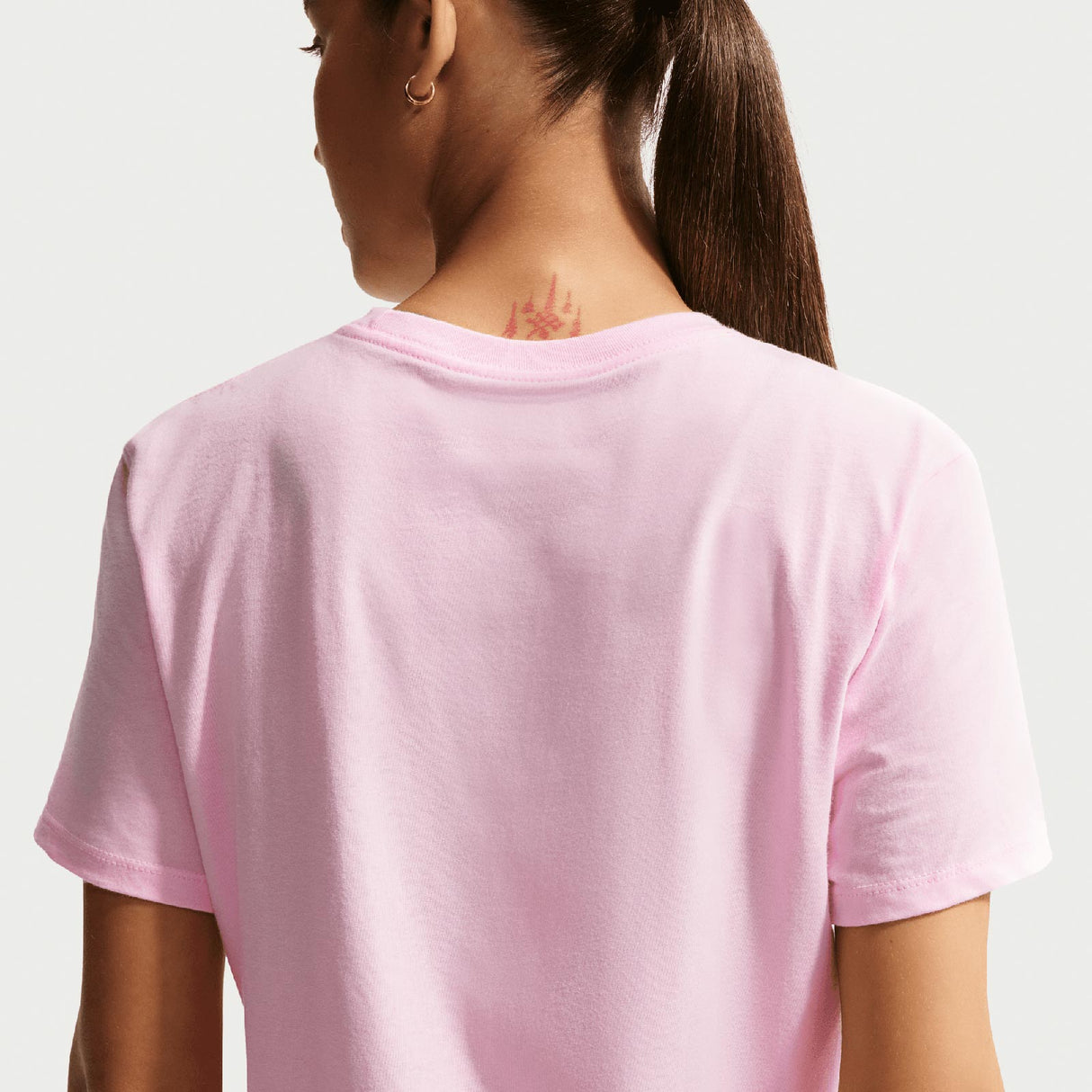 NIKE NSW CLUB SS TEE WMS Pink