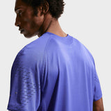 Nike Mens DFADV STRIDE NVLTY SS TOP Blue