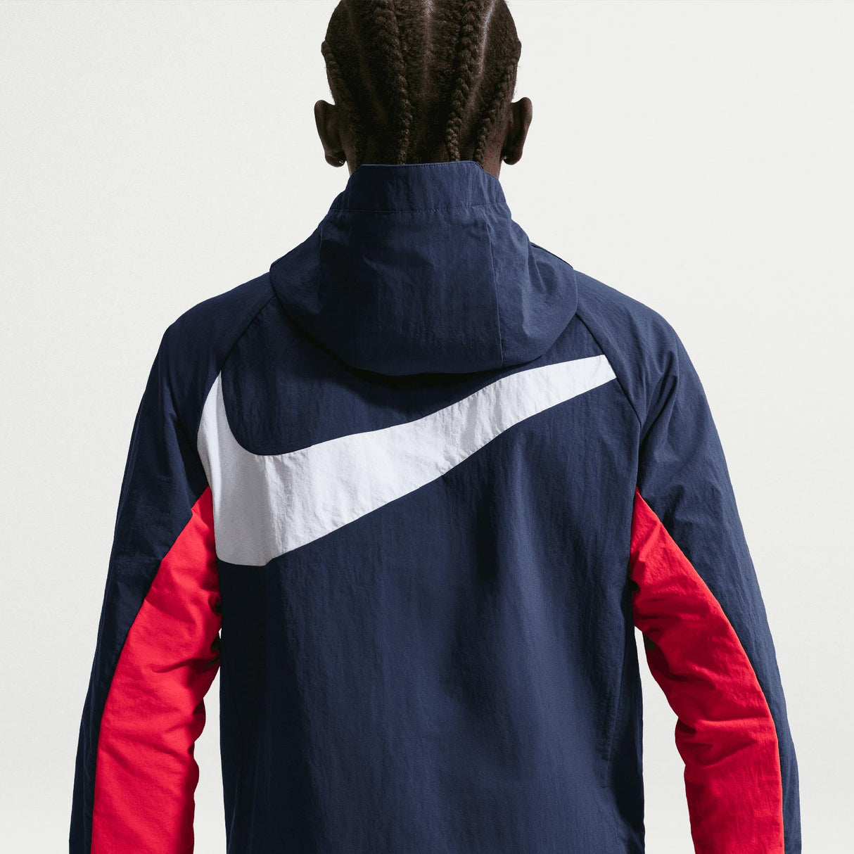 Nike Mens England World Cup 2026 All Weather Protection Soccer Woven Jacket