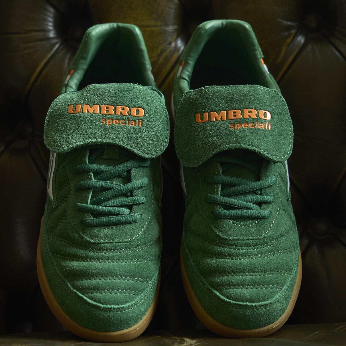 Umbro 17-3 2026 Adults Football Speciali Trainer