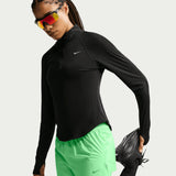 Nike W Swift DF MR 2N1 Shorts Green