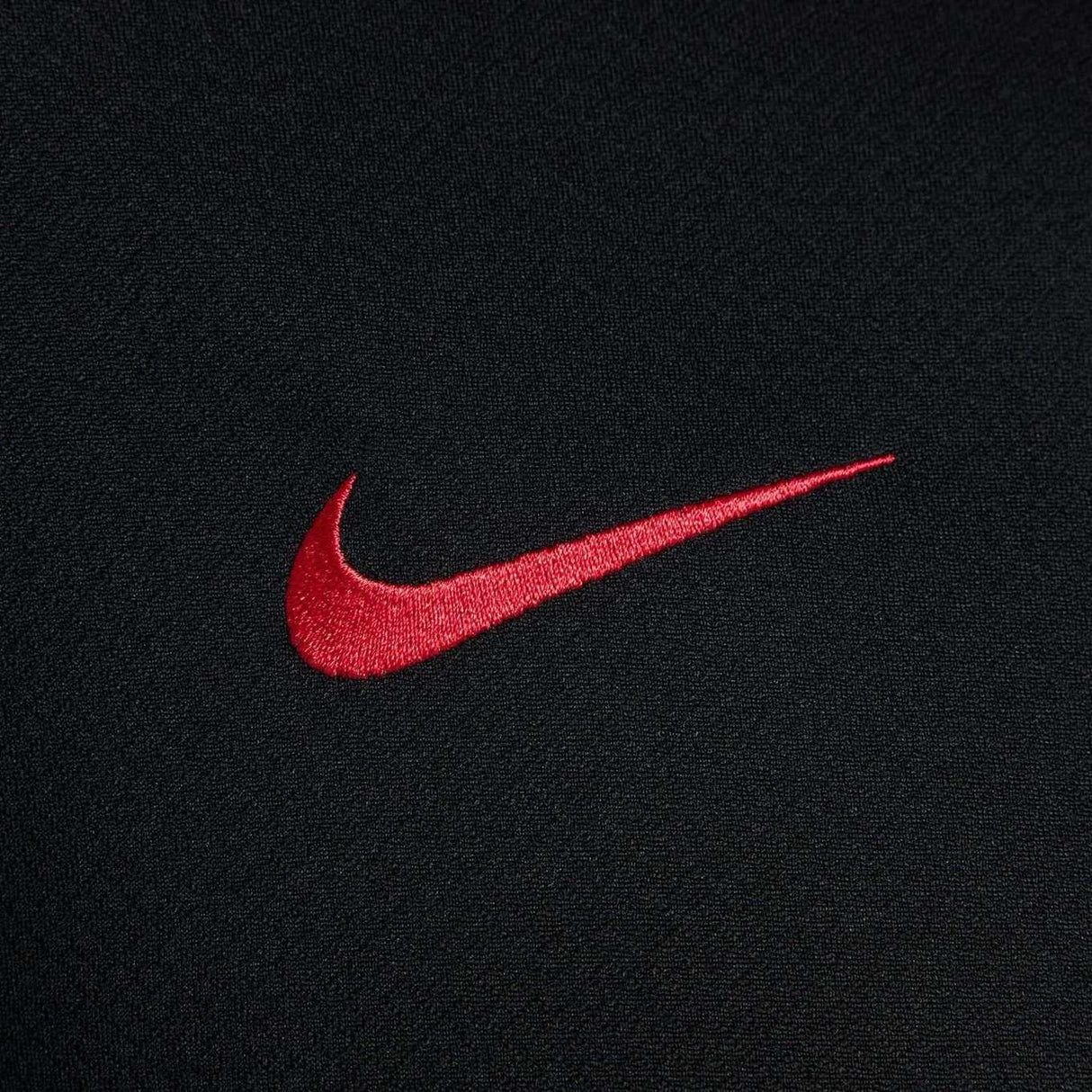 Nike Liverpool F.C. 2025 4th Strike Drill T-Shirt