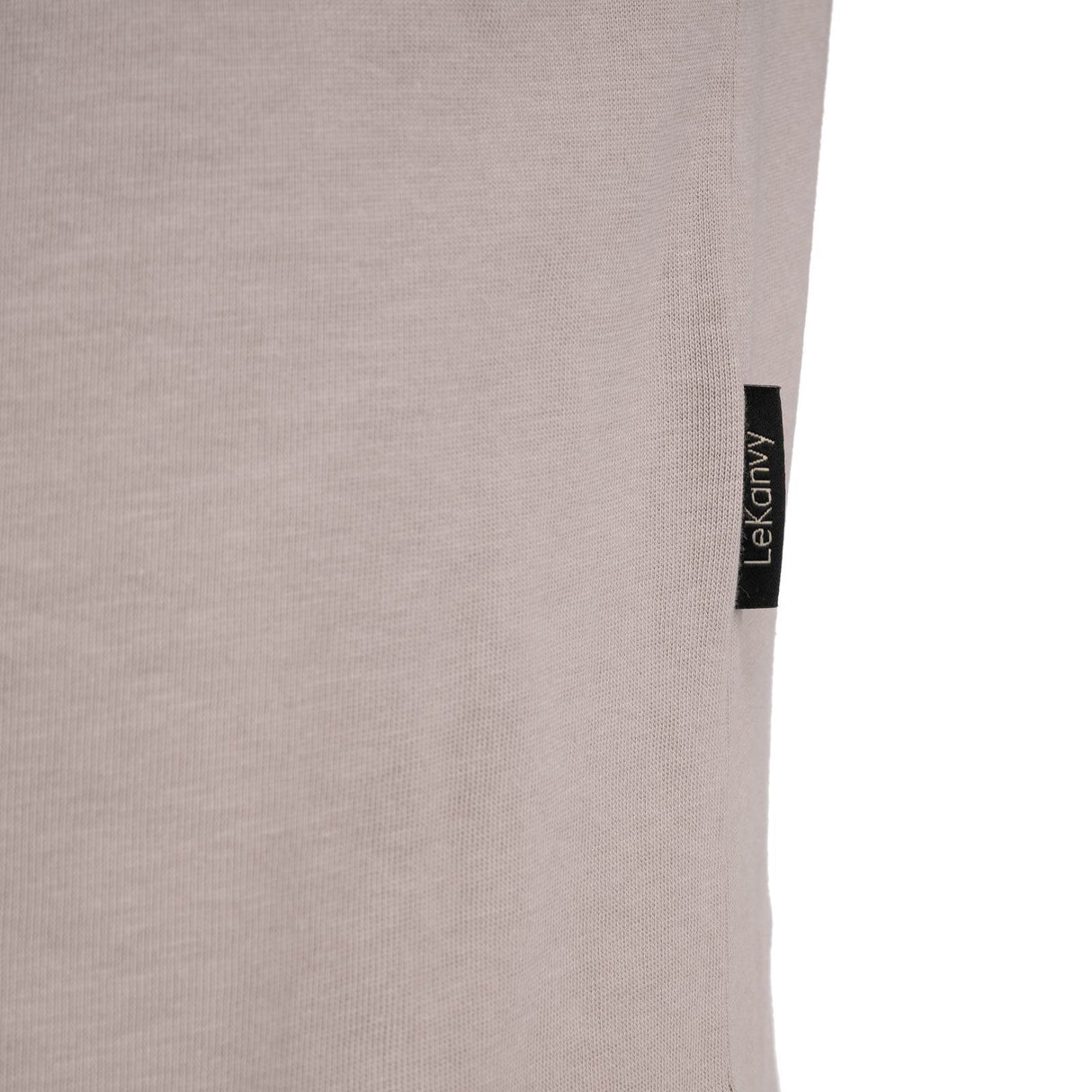 LeKanvy Travel Mens Long Sleeved Graphic Top