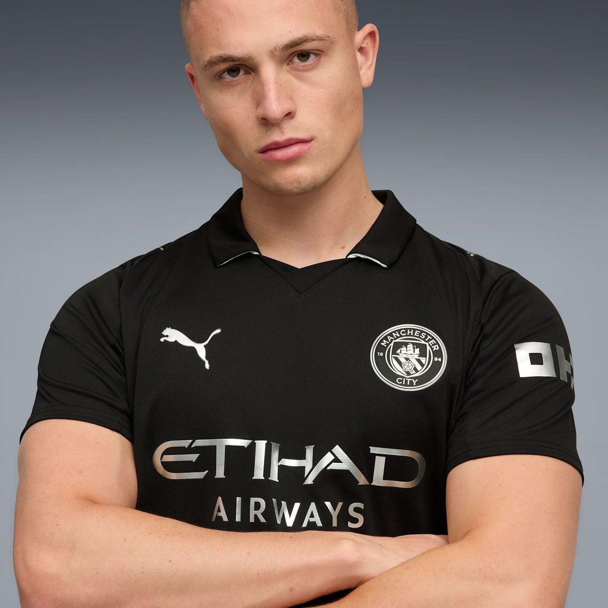Puma Manchester City Football 2025/26 Adults Short Sleeved Away Jersey