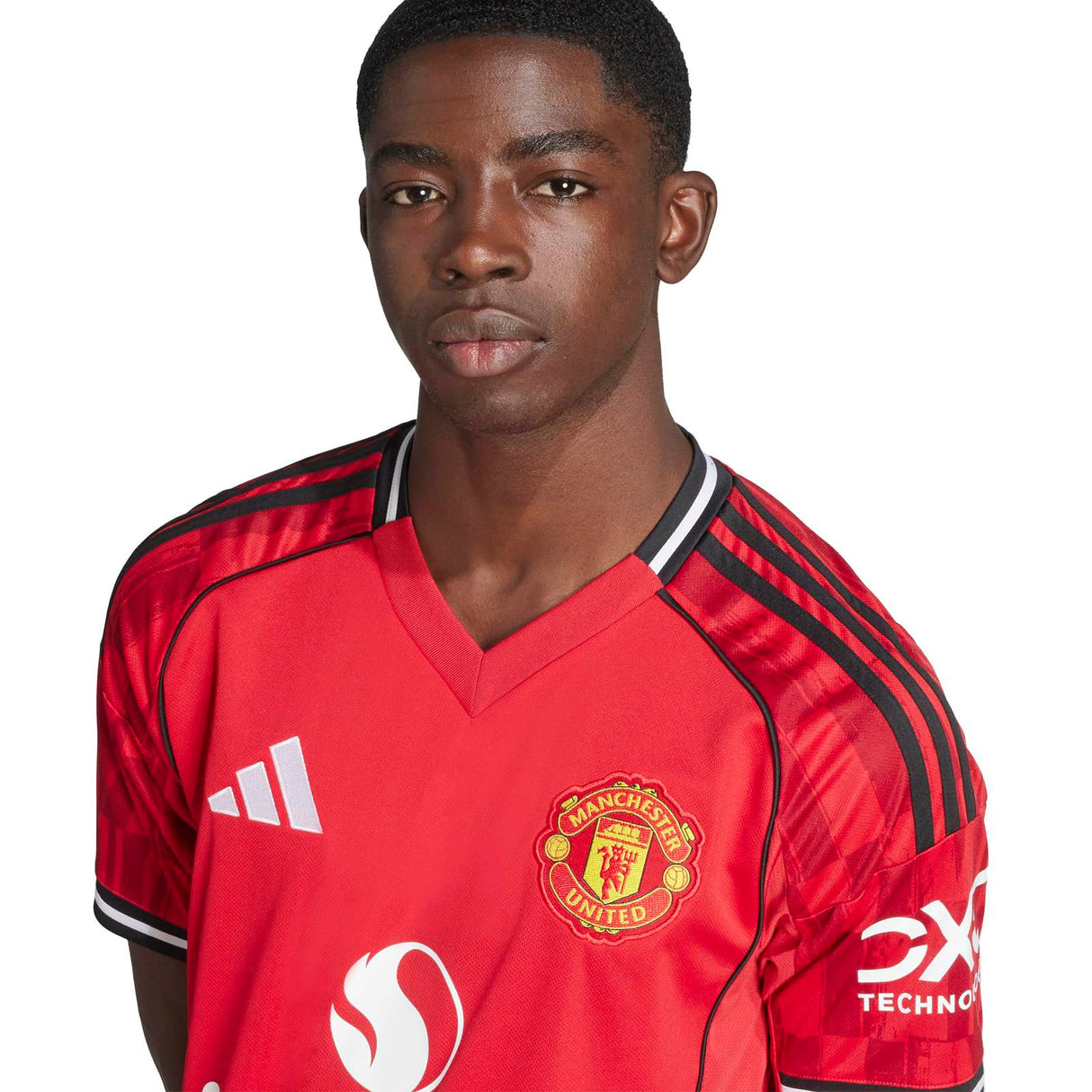 adidas Manchester United Football 2025/26 Adults Short Sleeved Home Jersey Close-Up Model Chest View
