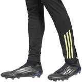 adidas Juventus Football Adults 2025/26 Training Pant Model Close-Up Ankle View