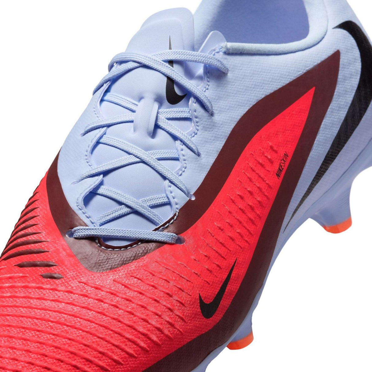 Nike Phantom 6 Low Academy Multi-Ground Football Boots