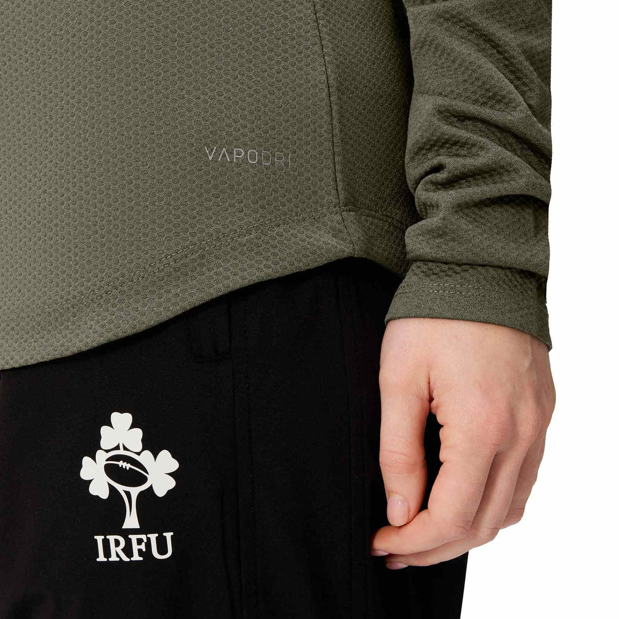 Canterbury IRFU Ireland Rugby ELITE Womens First Layer Top