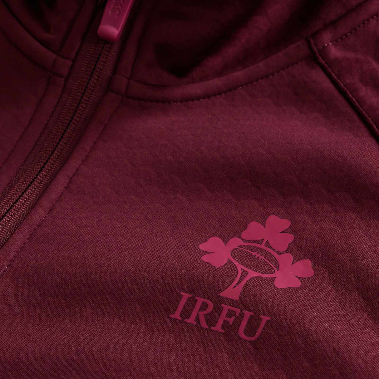Canterbury IRFU Ireland Rugby Womens Half-Zip Training Top