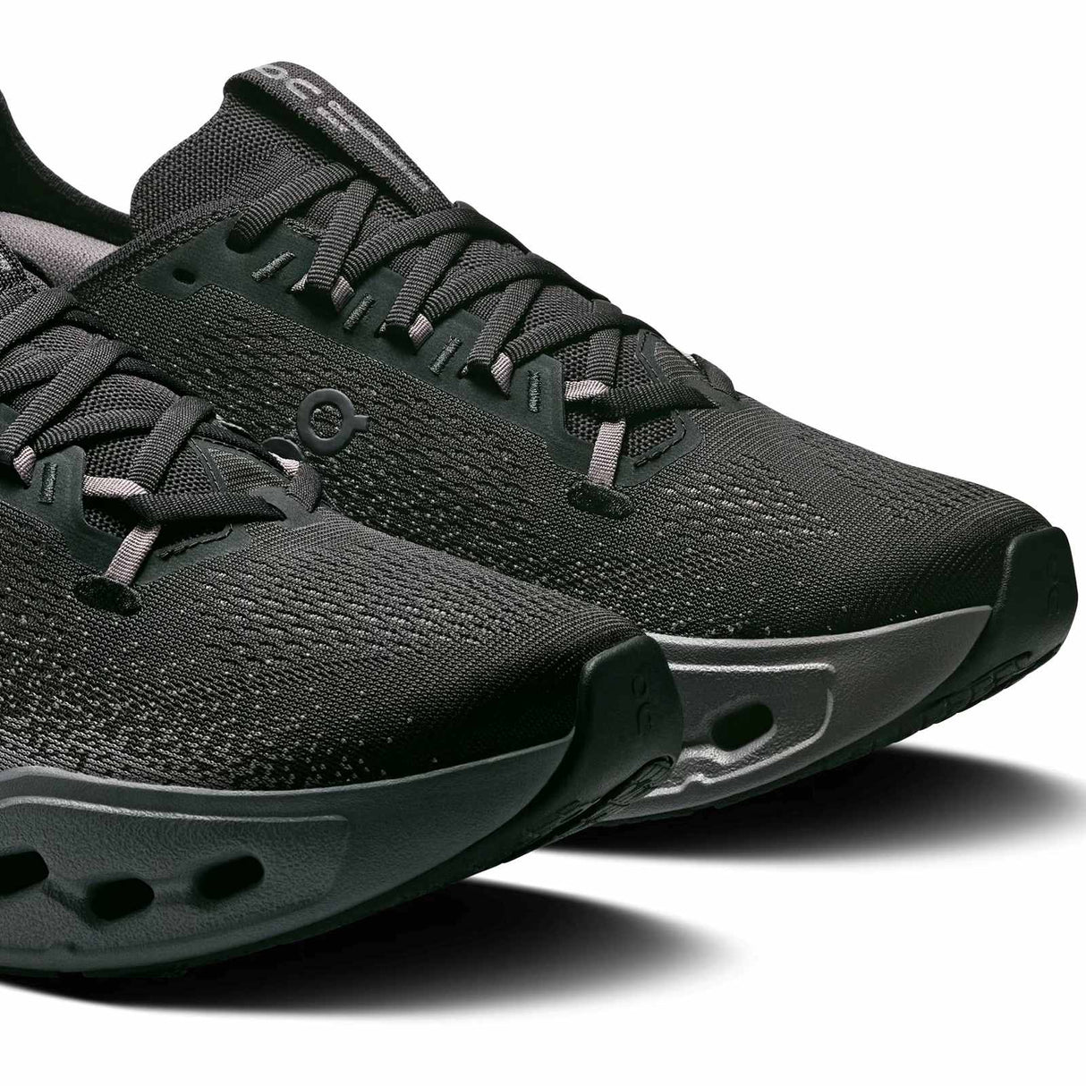 ON Mens Cloudsurfer Max Black