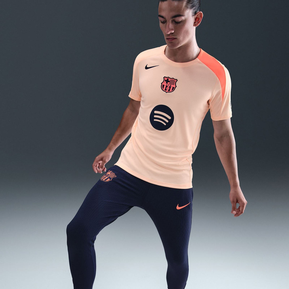 Nike FCB 25 3rd Strike Drill Tee Orange
