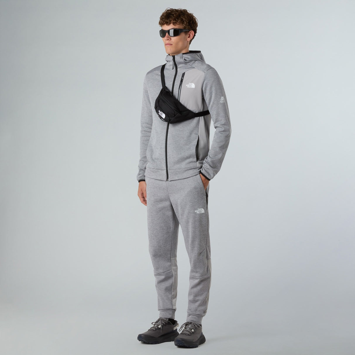 TNF MOUNTAIN ATHLETICS FLC Men Pant Grey