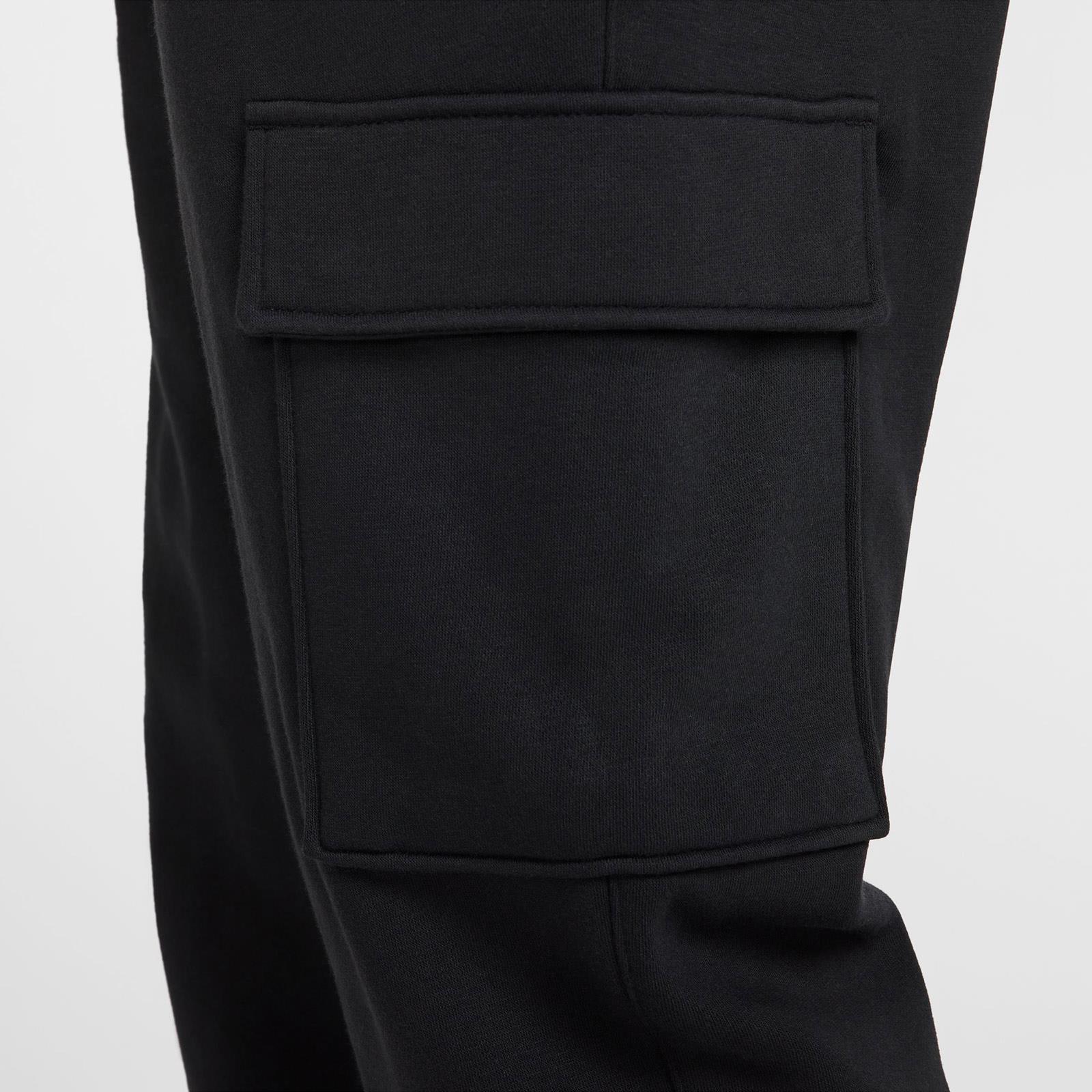 nike club cuffed cargo joggers black