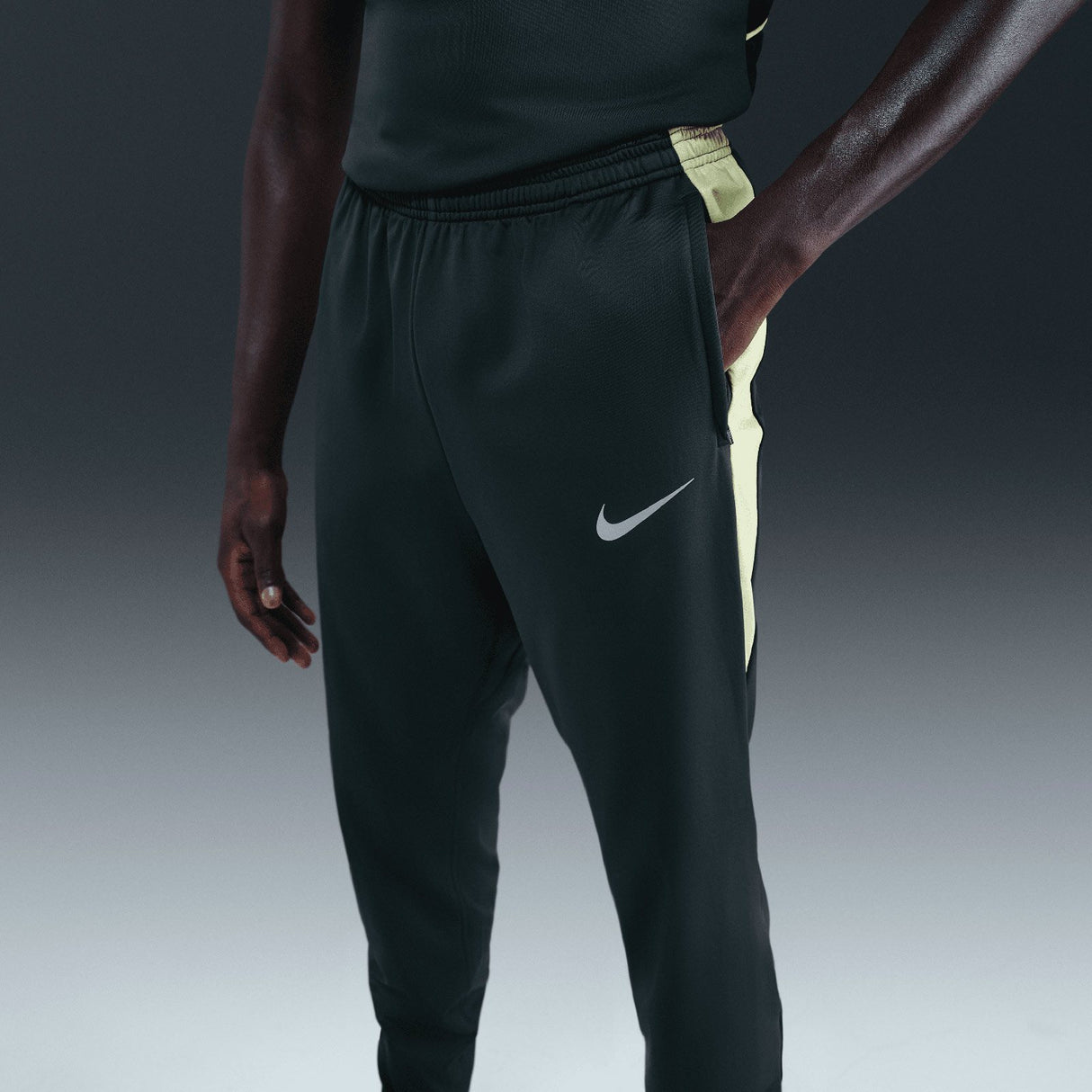 Nike Mens TF STRK PANT KPZ WW Green