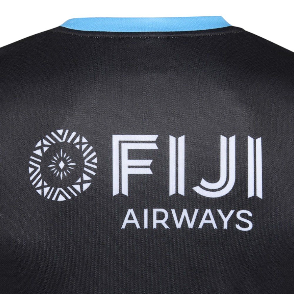 Umbro Fiji 15s Rugby 2025/26 Short Sleeved Pre-Match Top Close-Up Back View