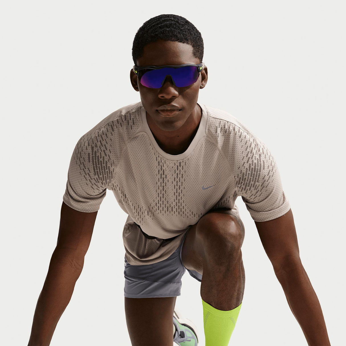 Nike M DFADV STRIDE NVLTY SS TOP Cream