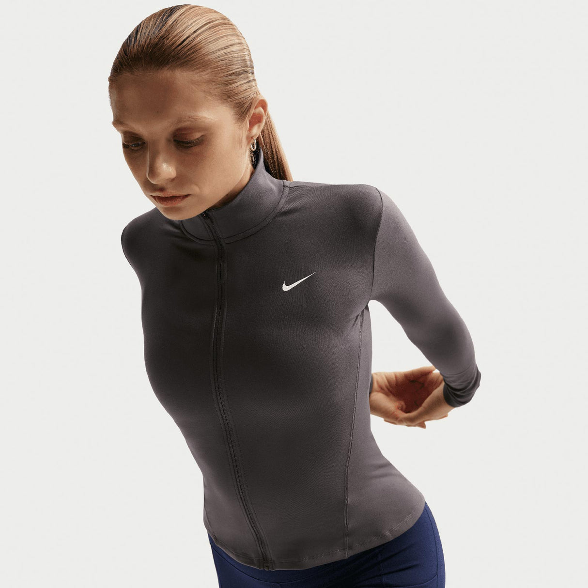 Nike W NK ONE DF FZ FITTED JKT Grey