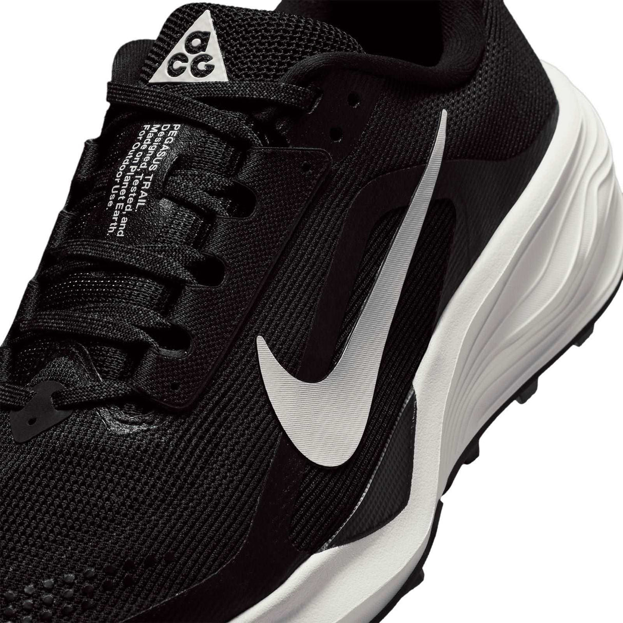 NIKE ACG Pegasus Womens Black