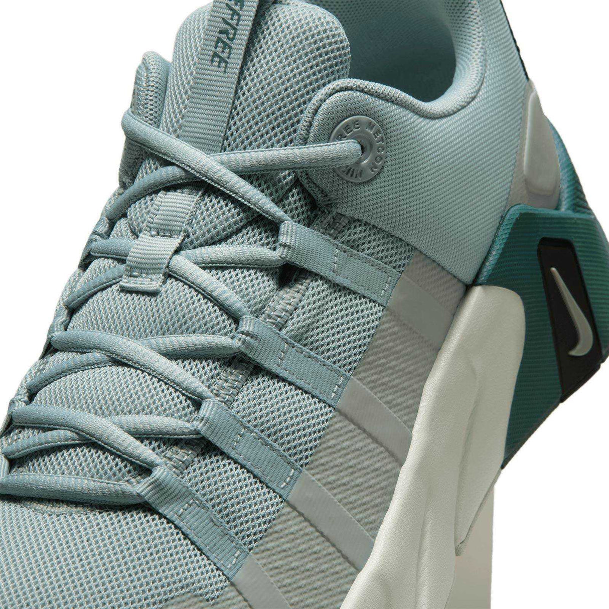 NIKE Free Metcon 7 Mens Silver