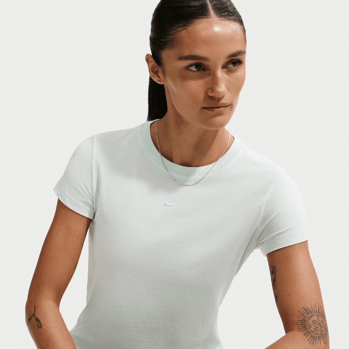 NIKE NSW CHLL KNT MD CROP TOP WMS Green
