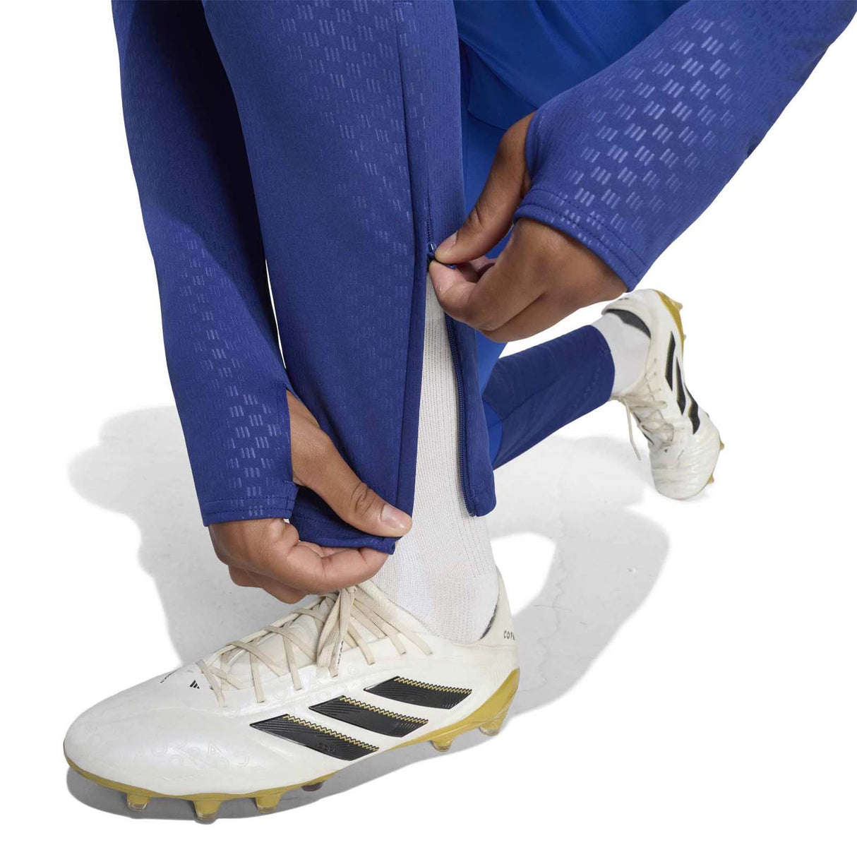 adidas MUFC 26 EU Training Pants Blue