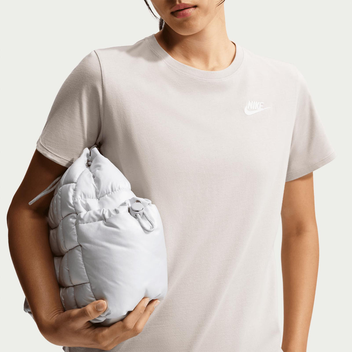 Nike W NSW Club SS Tee Cream