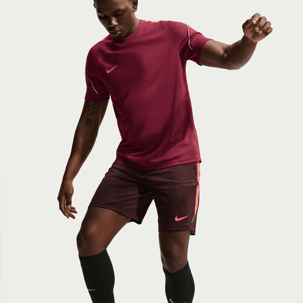 Nike Mens DF Strk Shorts Red