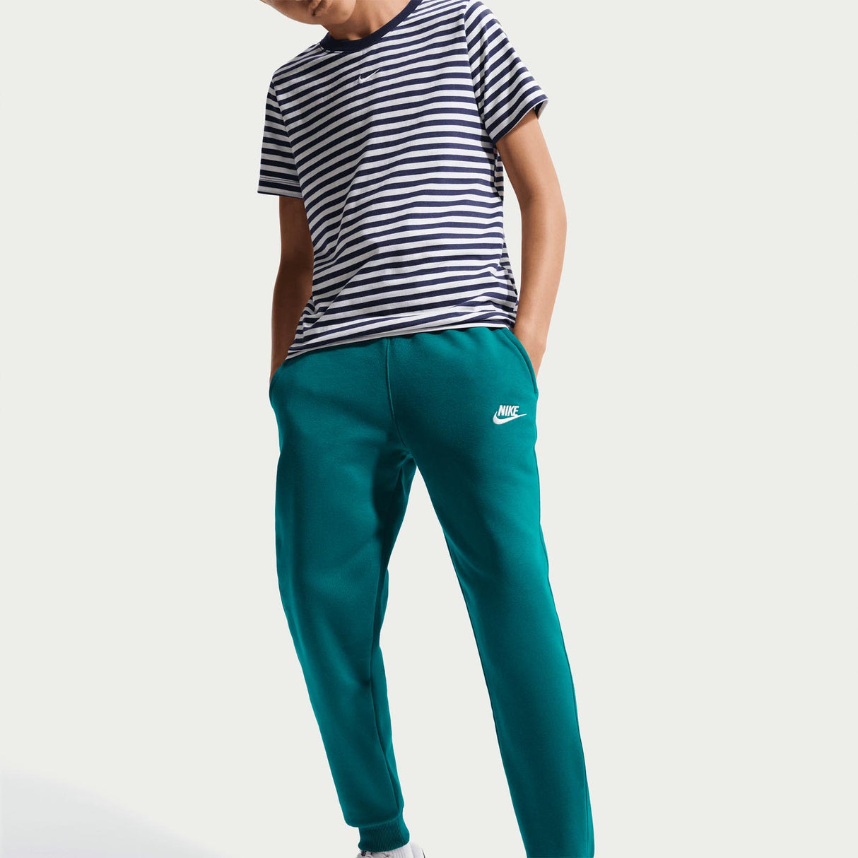 Nike Boys NSW Club Flce Joggers Green