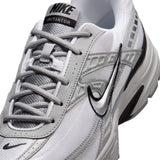 Nike Initiator Trainers White