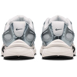 Nike V5 RNR Trainers Grey