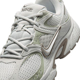 Nike V5 RNR Trainers Grey