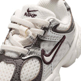 NIKE V5 RNR Inf Elastic Cream