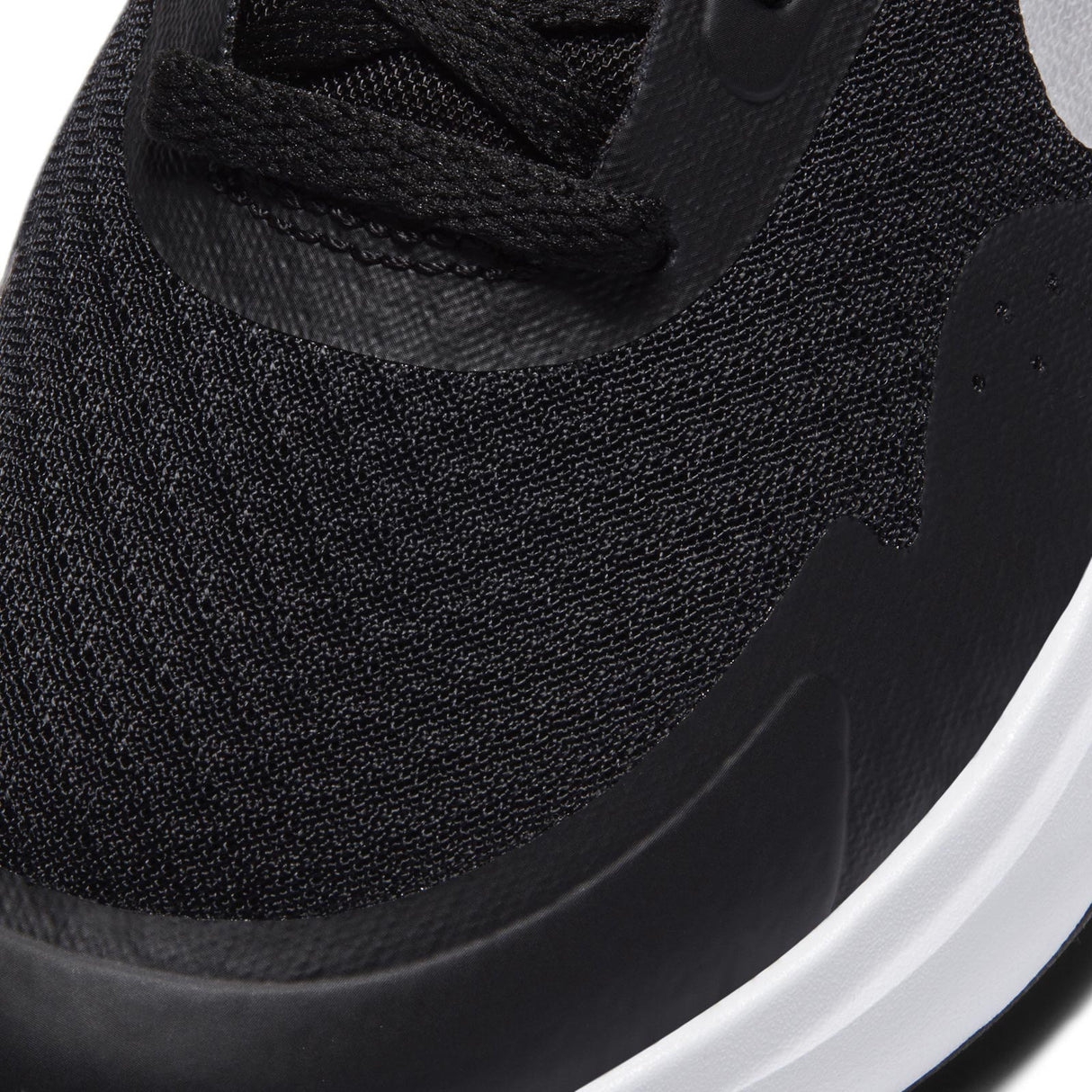 Nike WearAllDay Kid Boys Run Black/White