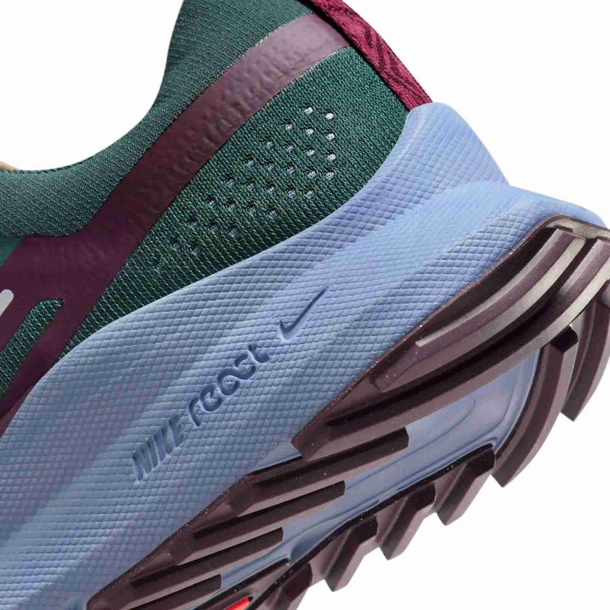 Nike React Pegasus Trail 4 Mens Trail Running Shoes
