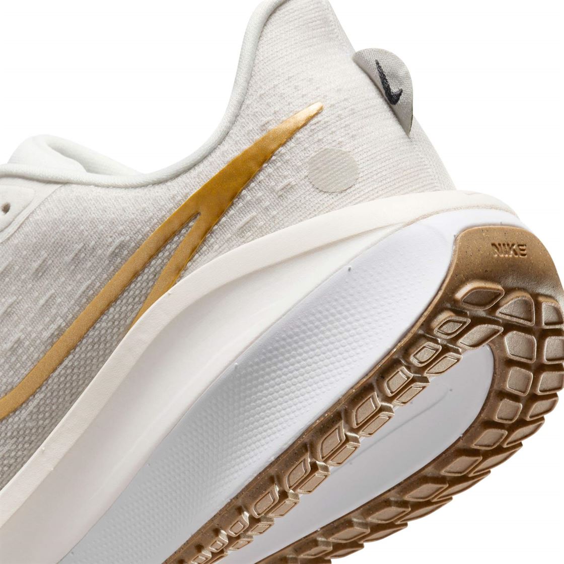 Nike Vomero 17 Womens Road Running Shoes