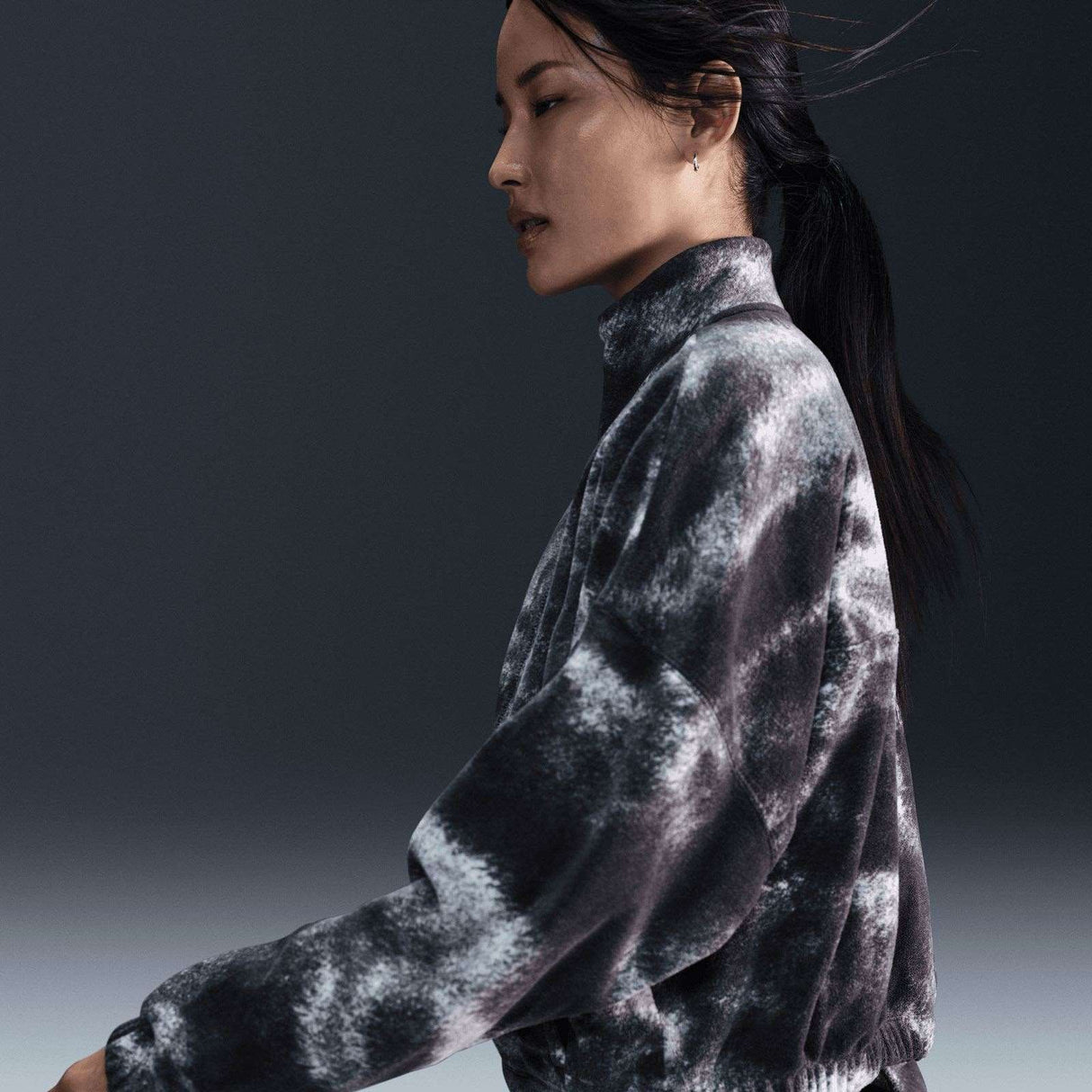 Nike One Womens Therma-FIT Oversized Printed Top