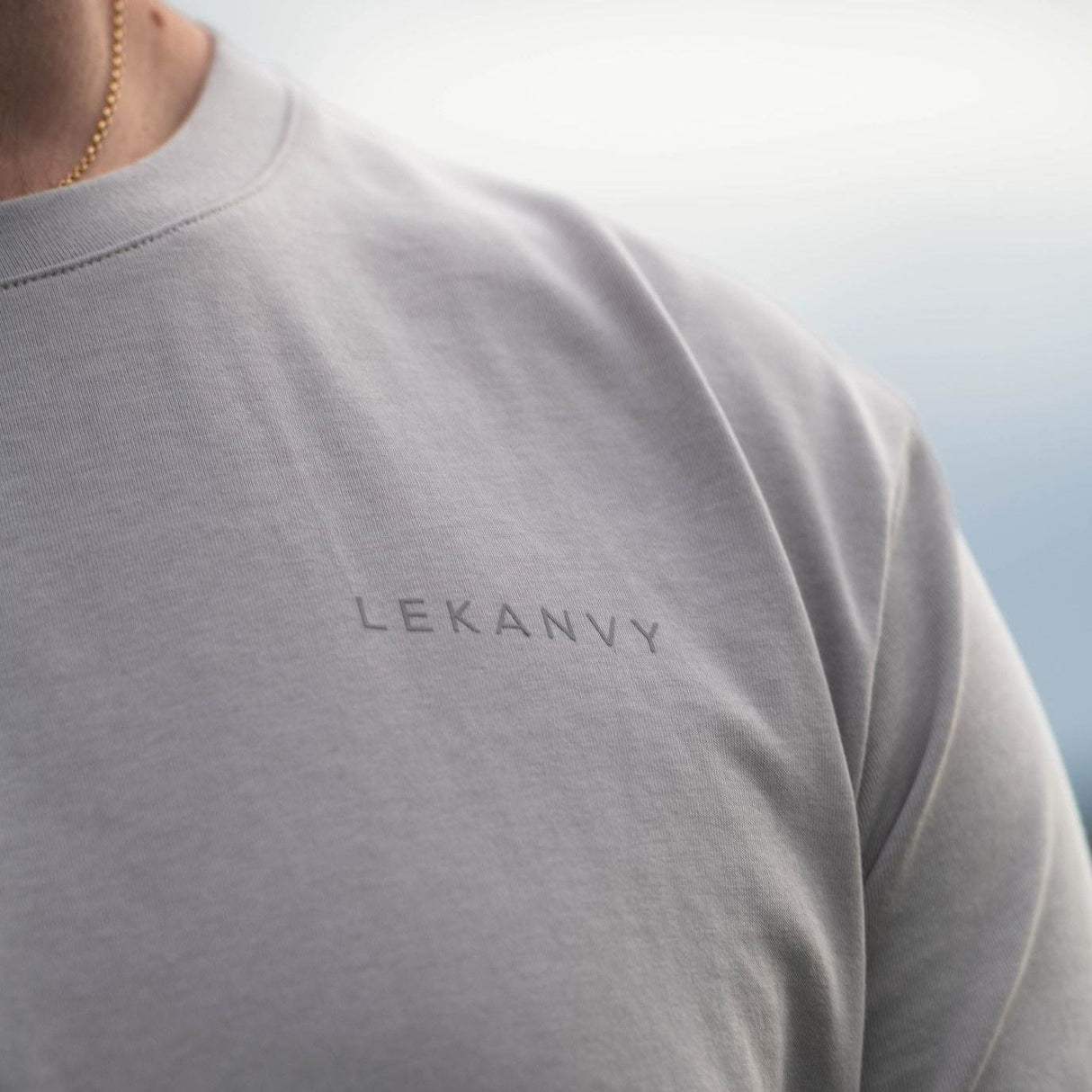 LeKanvy Travel Mens Long Sleeved Graphic Top