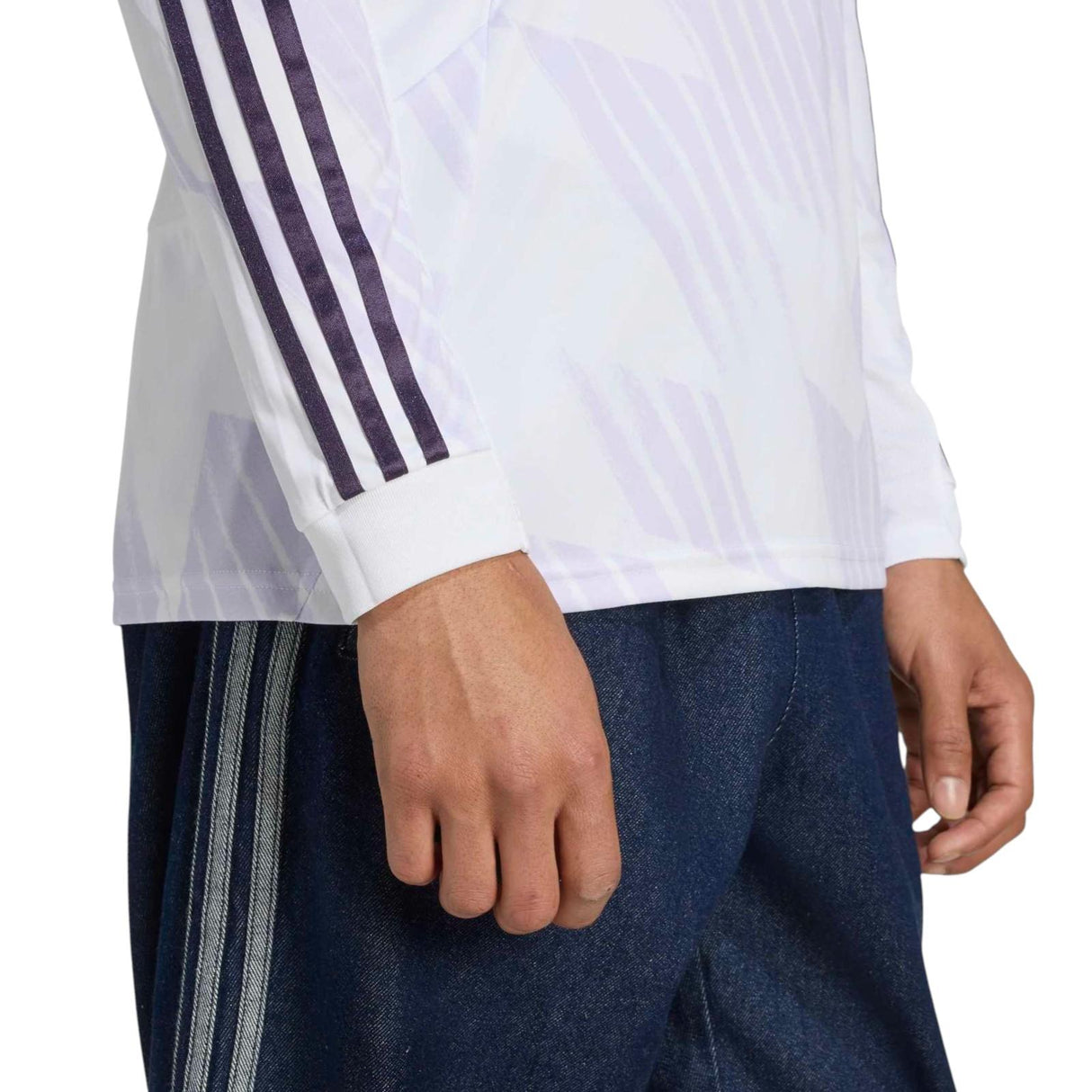 adidas Manchester United Football 2025/26 Adults Long Sleeved Away Jersey