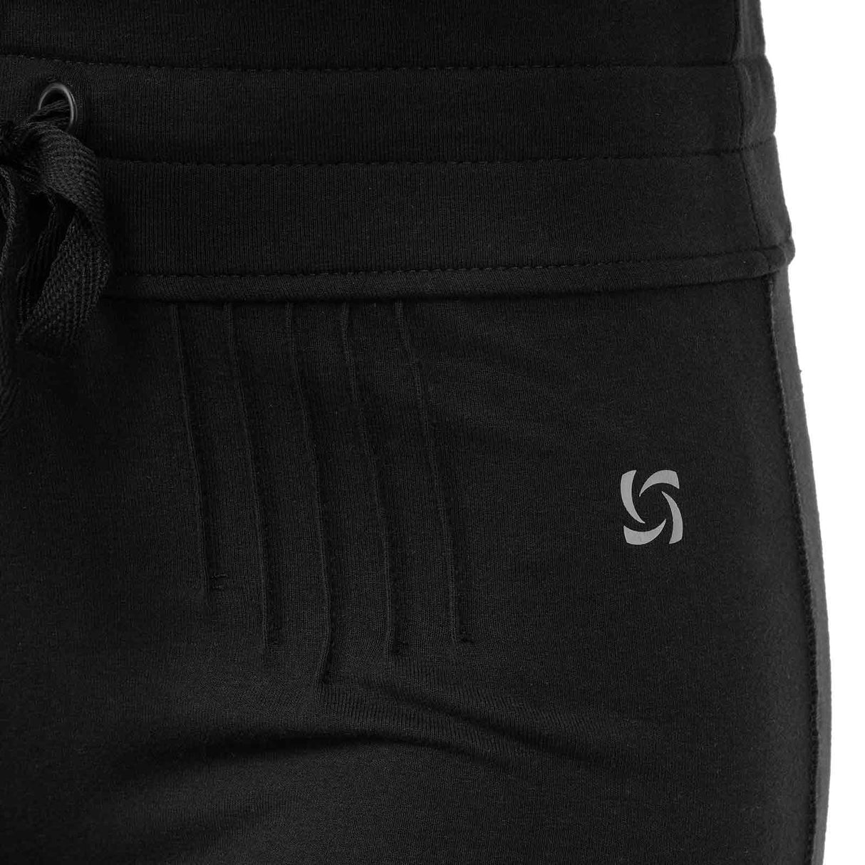 BodyLogic Classic 7/8 Length Womens Jogger Close-Up Logo