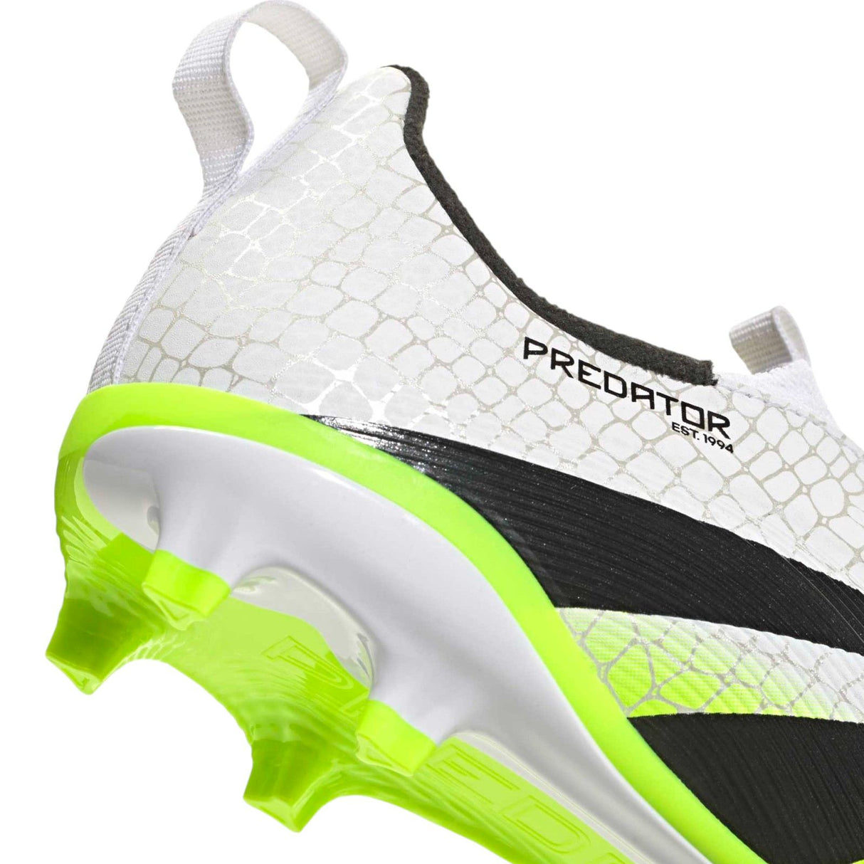 adidas Predator League Laceless Kids Firm/Multi Ground Football Boots Close-Up Back View
