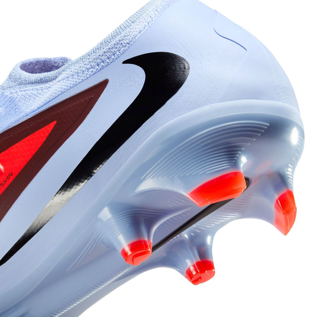 Nike Phantom 6 Low Pro Firm-Ground Football Boots