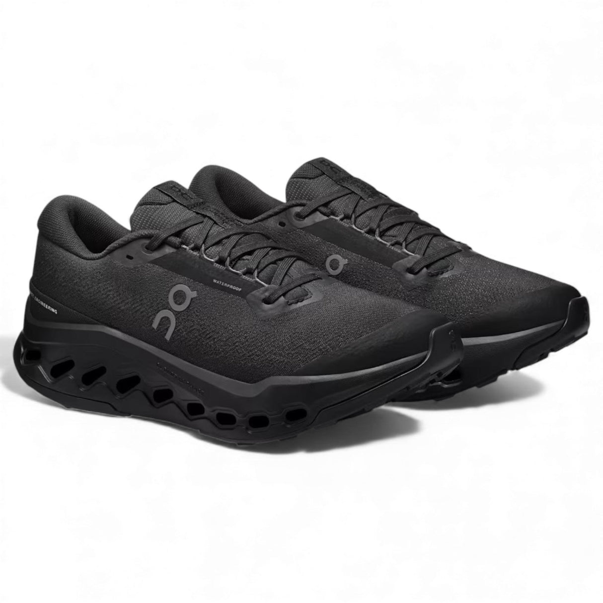 ON Womens Cloudsurfer Trail 2 WP Blk/Blk