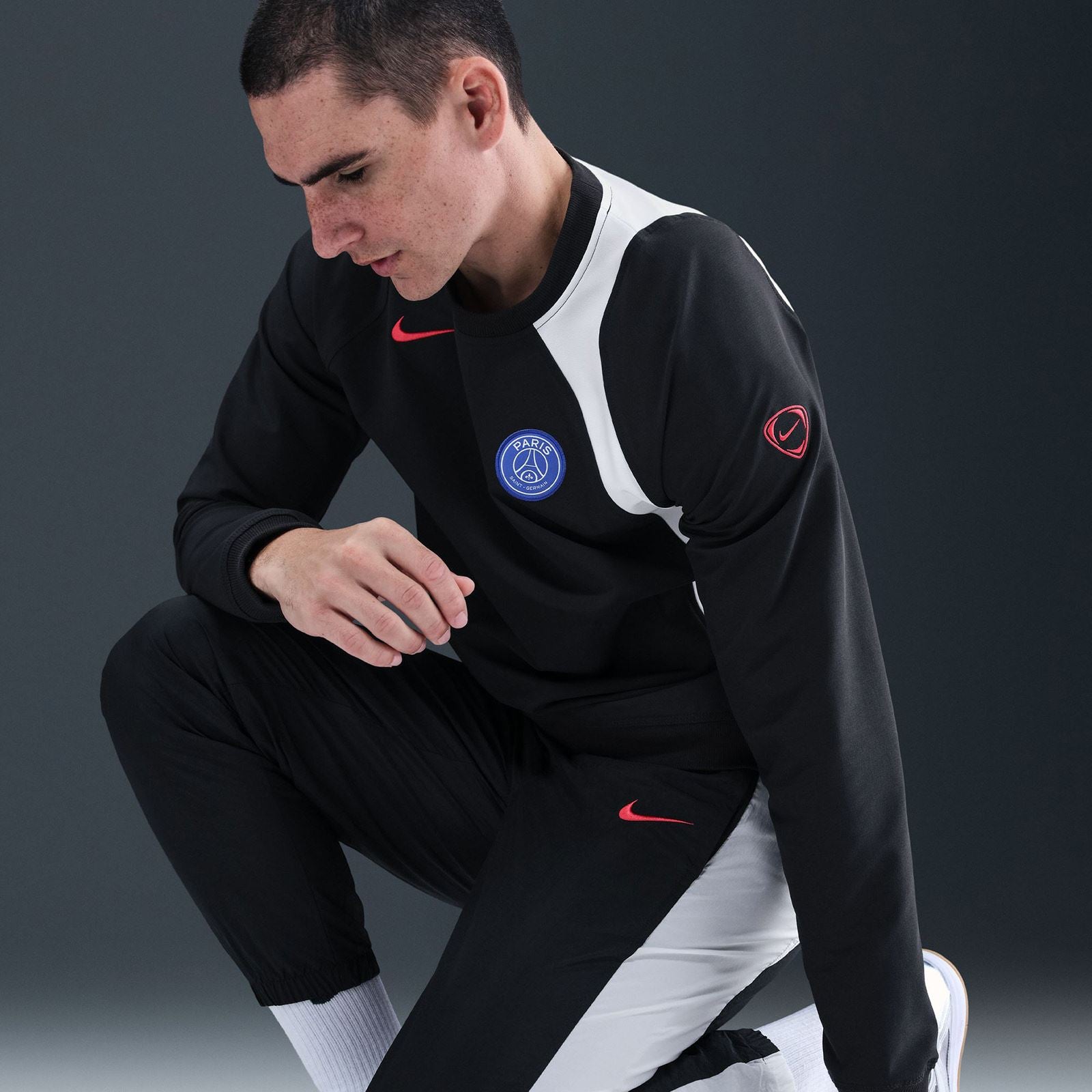 nike psg training pants