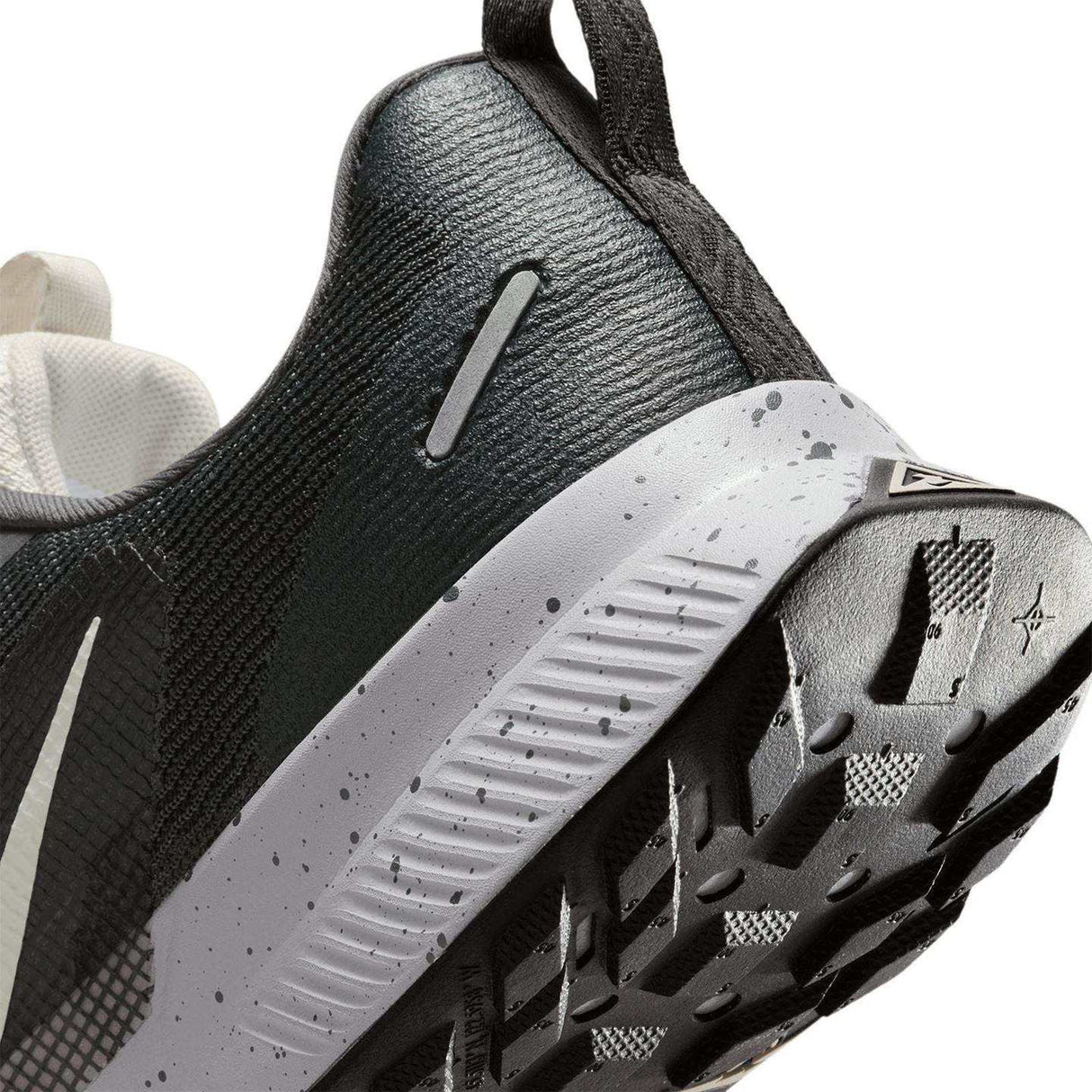 Nike Mens Juniper Trail 3 Grey