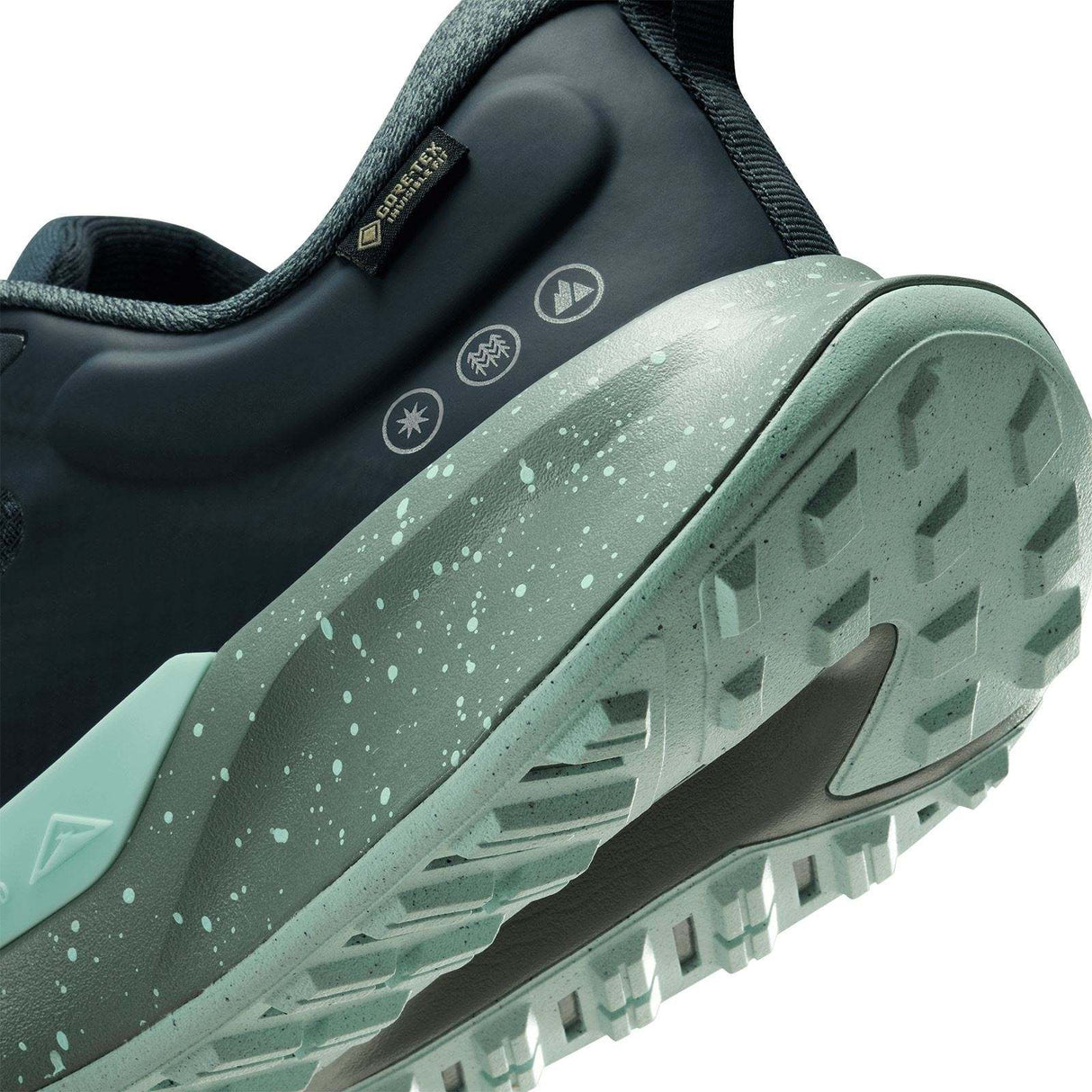 Nike Mens Juniper Trail 2 GoreTex Green