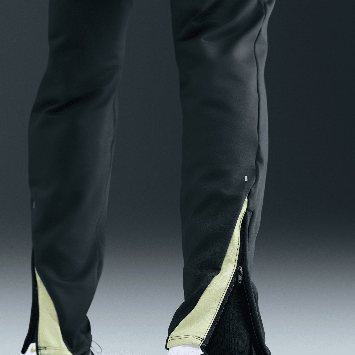 Nike Mens TF STRK PANT KPZ WW Green