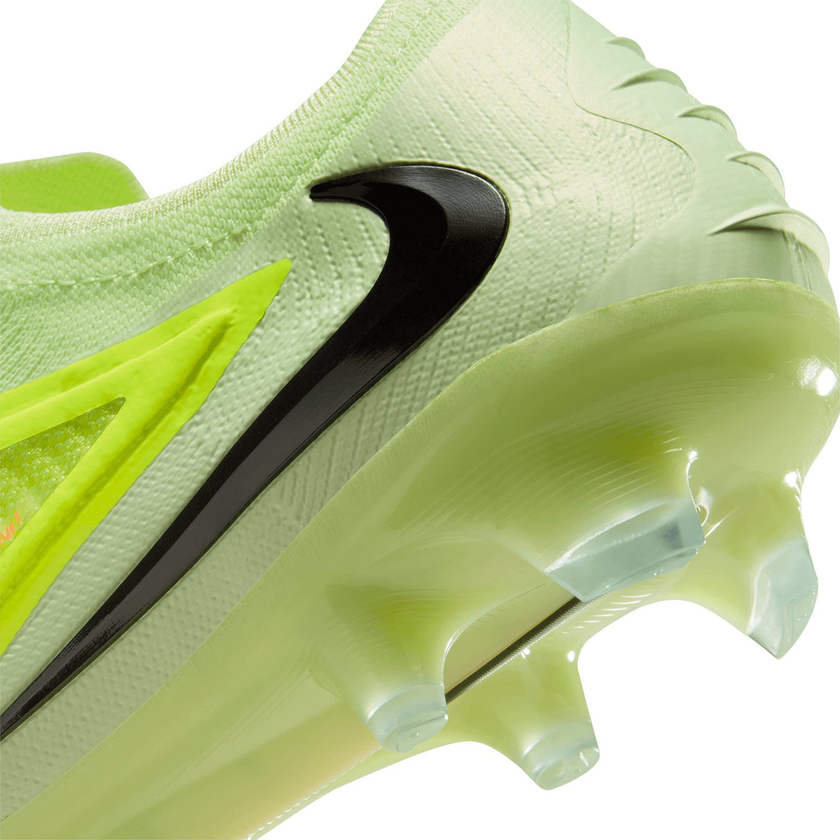 Nike Phantom 6 Low Elite Firm-Ground Football Boots